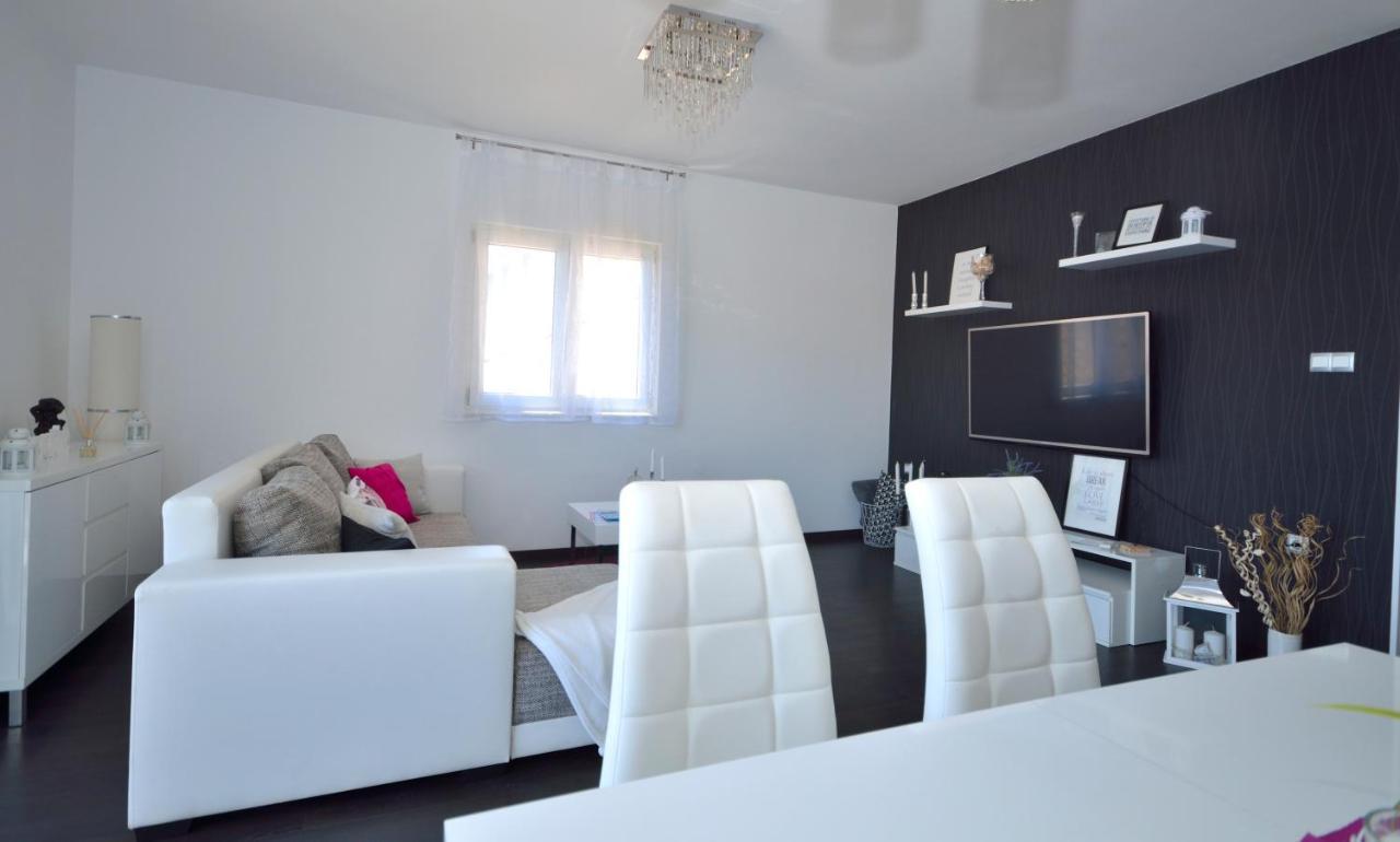 Apartman Staro Selo Primošten Exterior foto